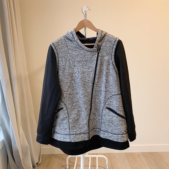 Calvin Klein asymmetrical zip jacket - Picture 9 of 10